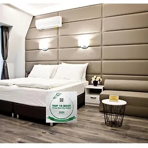 plovdiv-city-center-hotel.plovdiv-hotels.com/
