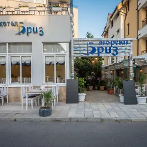 briz-hotel.sozopol-hotels.com/